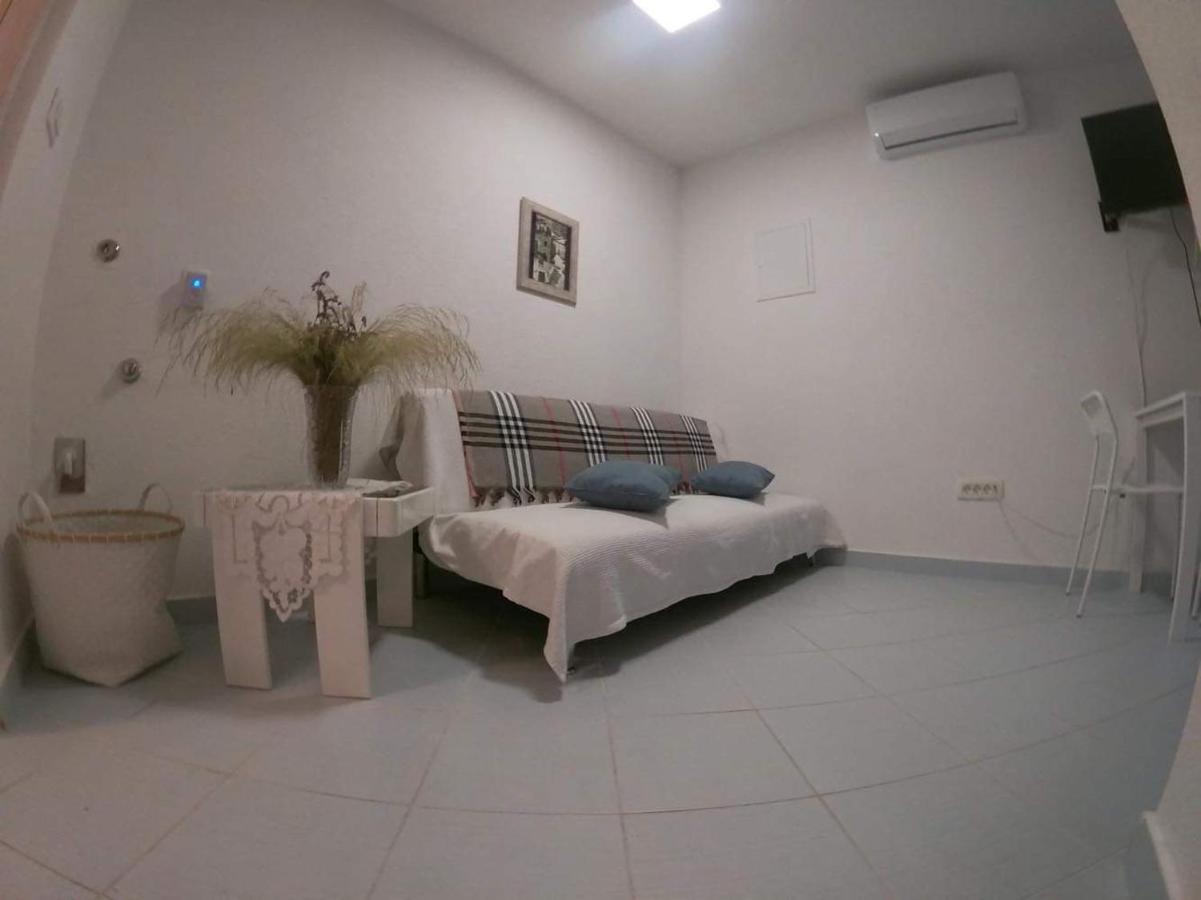 Apartmani Kate Stari Grad  Extérieur photo