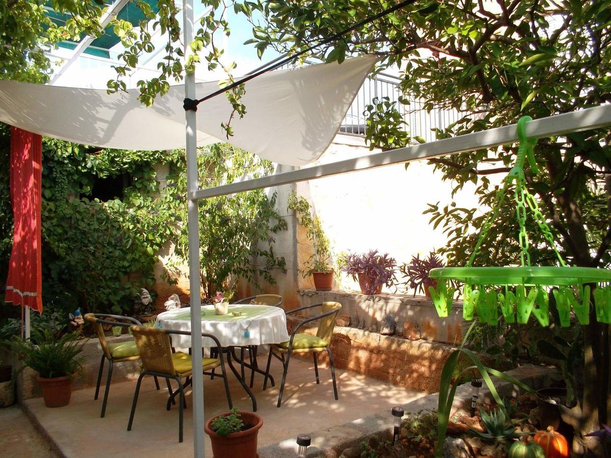 Apartmani Kate Stari Grad  Extérieur photo
